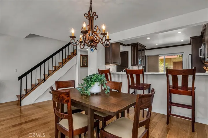 21555 Burbank Boulevard 47, Woodland Hills, California 91367