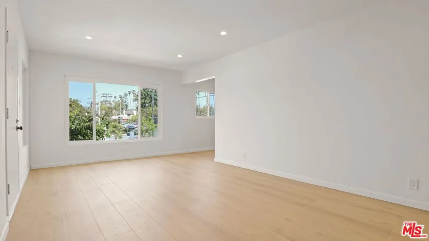 1413 18th Street D, Santa Monica, California 90404