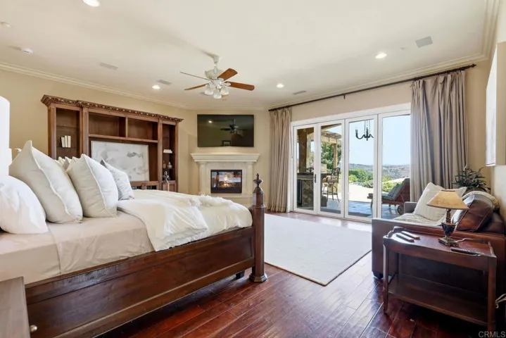 2484 Dos Lomas, Fallbrook, California 92028