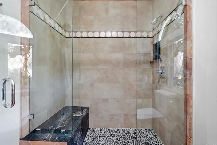 2484 Dos Lomas, Fallbrook, California 92028