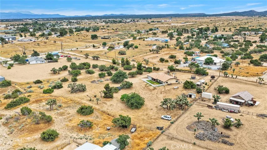6432 Lime, Phelan, California 92371