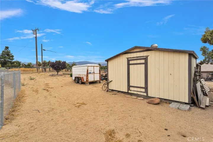 6432 Lime, Phelan, California 92371