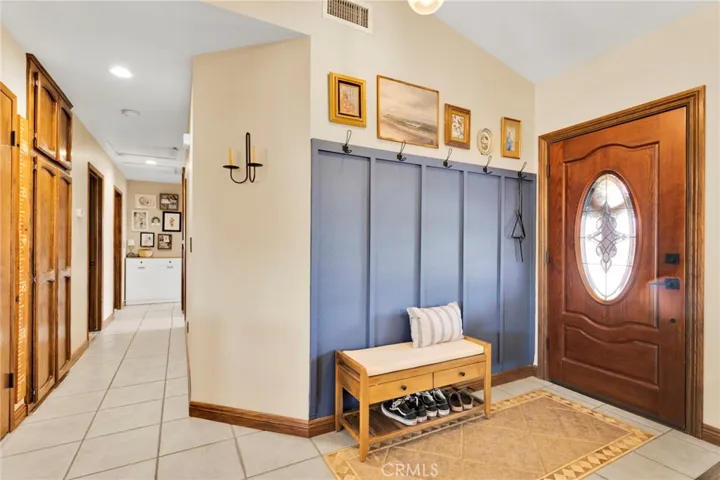 6432 Lime, Phelan, California 92371