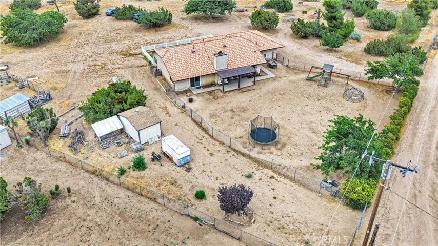 6432 Lime, Phelan, California 92371