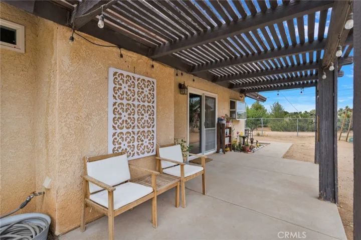 6432 Lime, Phelan, California 92371