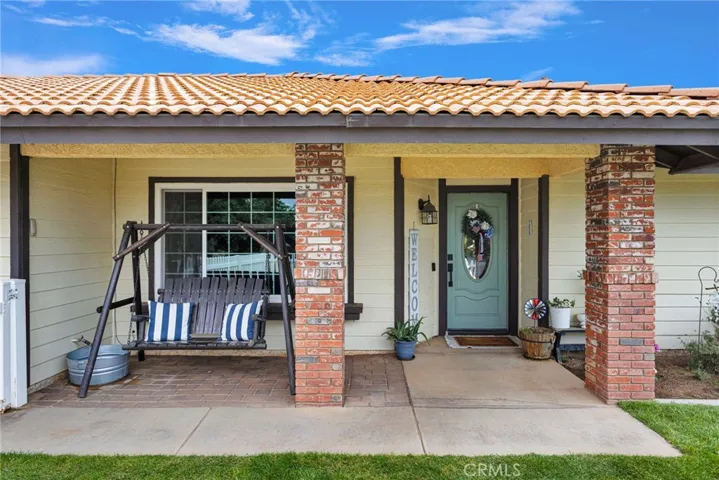 6432 Lime, Phelan, California 92371