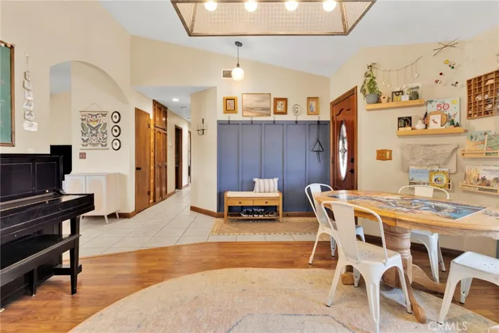 6432 Lime, Phelan, California 92371
