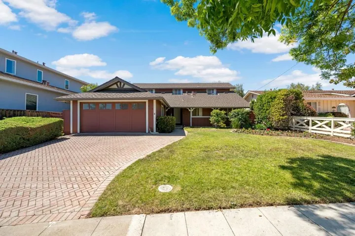 7864 Belknap Drive, Cupertino, California 95014