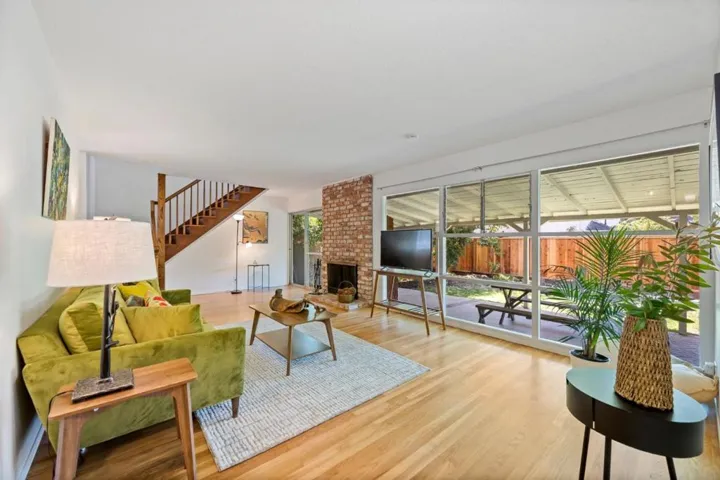 7864 Belknap Drive, Cupertino, California 95014