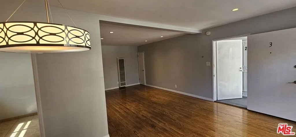 1227 S Holt Avenue 3, Los Angeles, California 90035
