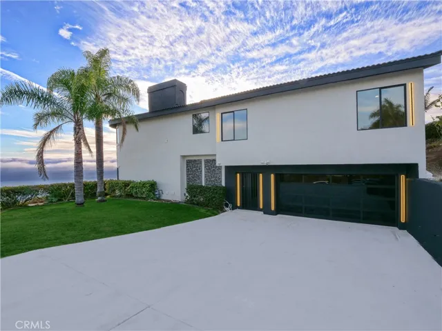 32551 Seacliff Drive, Rancho Palos Verdes, California 90275