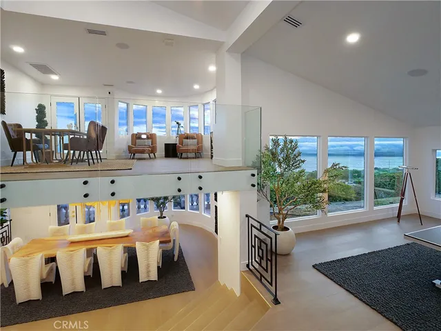 32551 Seacliff Drive, Rancho Palos Verdes, California 90275