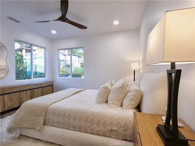 32551 Seacliff Drive, Rancho Palos Verdes, California 90275