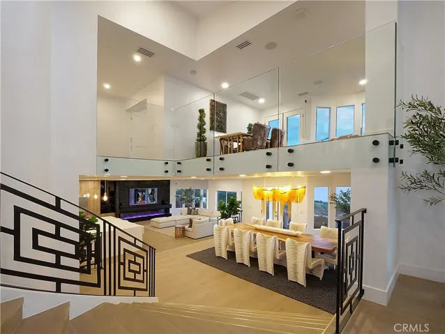 32551 Seacliff Drive, Rancho Palos Verdes, California 90275