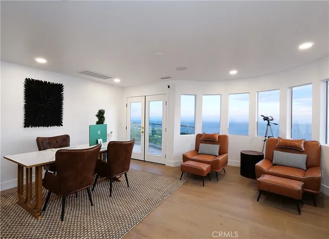 32551 Seacliff Drive, Rancho Palos Verdes, California 90275