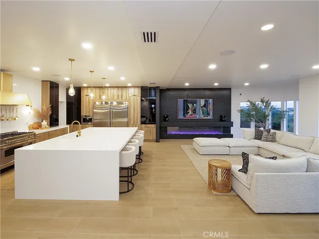 32551 Seacliff Drive, Rancho Palos Verdes, California 90275
