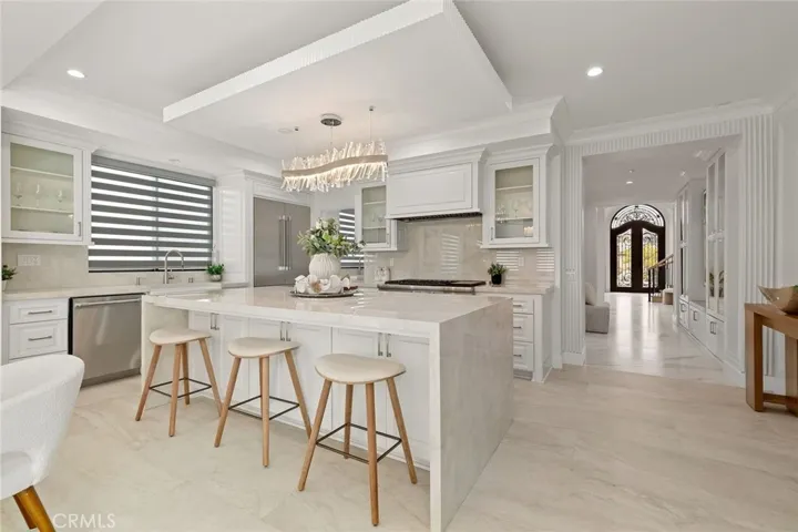 16323 Redwood, Fountain Valley, California 92708