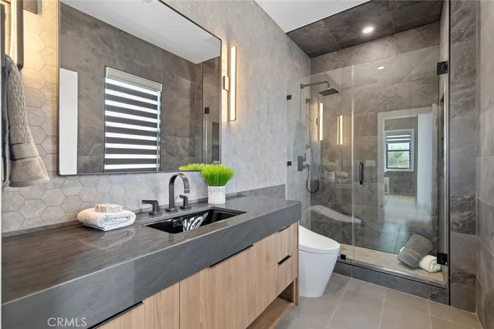 16323 Redwood, Fountain Valley, California 92708
