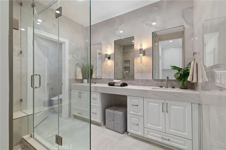 16323 Redwood, Fountain Valley, California 92708