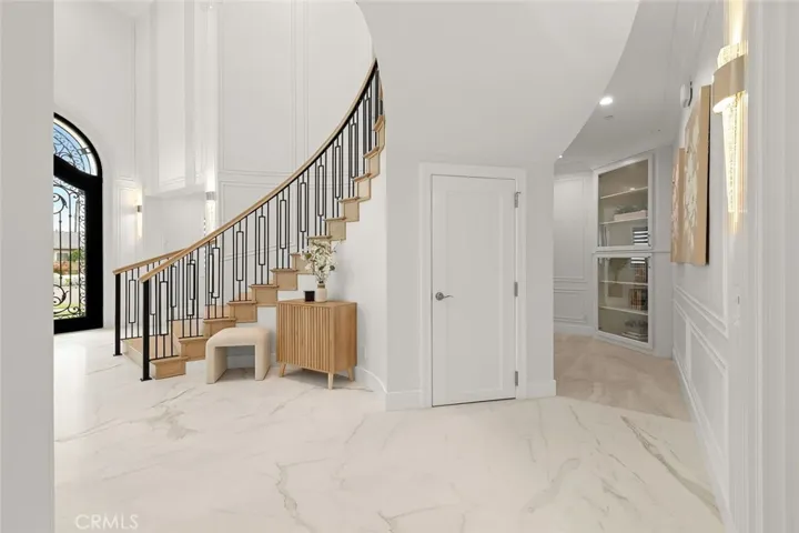 16323 Redwood, Fountain Valley, California 92708