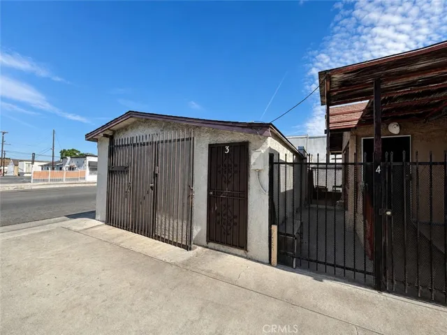 12008 Long Beach, Lynwood, California 90262