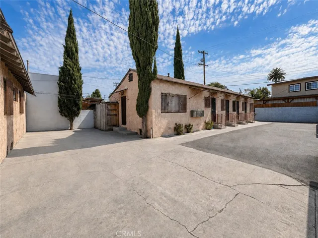 12008 Long Beach, Lynwood, California 90262