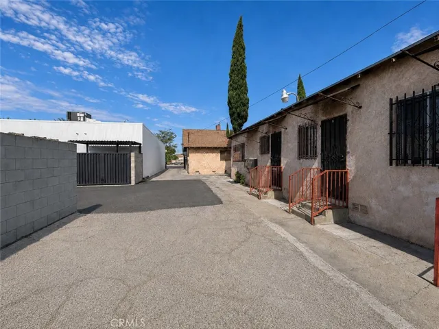 12008 Long Beach, Lynwood, California 90262