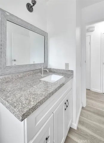 1104 S Mantle Lane 28d, Santa Ana, California 92705