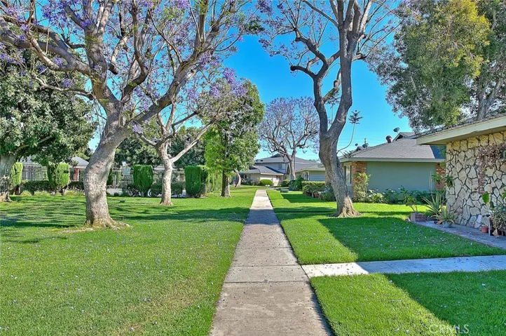 1104 S Mantle Lane 28d, Santa Ana, California 92705