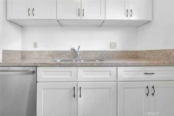 1104 S Mantle Lane 28d, Santa Ana, California 92705