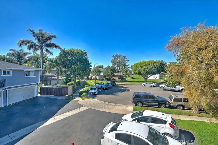 1104 S Mantle Lane 28d, Santa Ana, California 92705