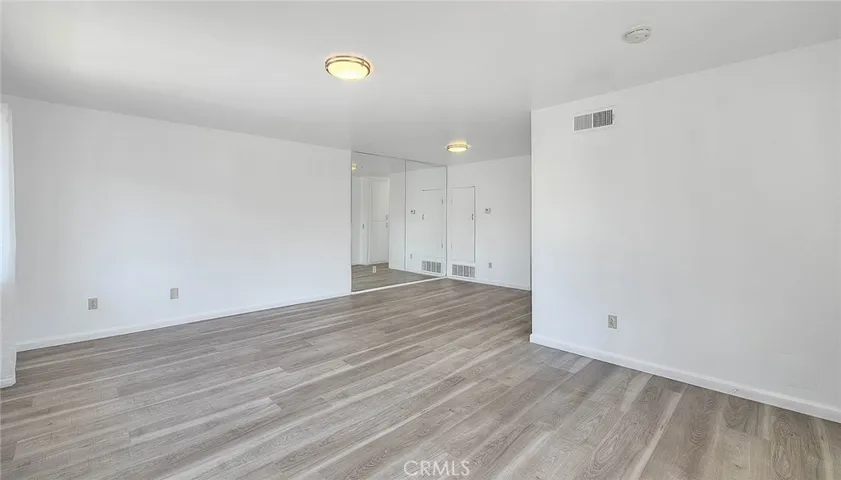 1104 S Mantle Lane 28d, Santa Ana, California 92705