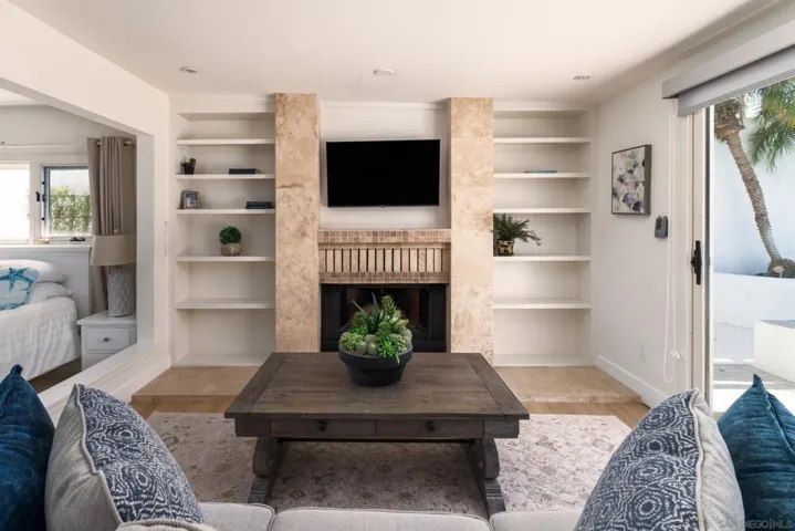 5918 Germaine Ln, La Jolla, California 92037
