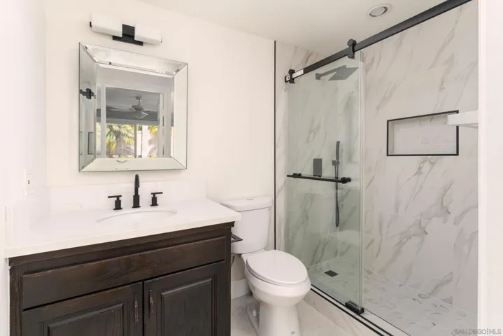 5918 Germaine Ln, La Jolla, California 92037