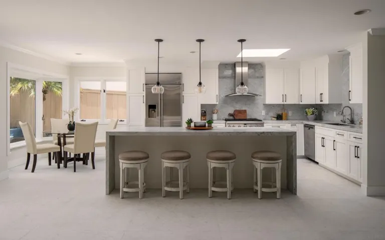 5918 Germaine Ln, La Jolla, California 92037