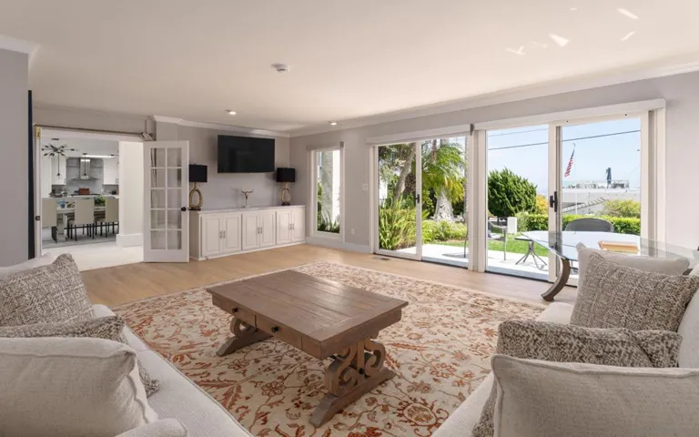 5918 Germaine Ln, La Jolla, California 92037
