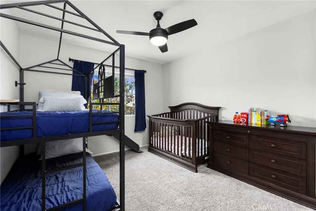 Secondary bedroom