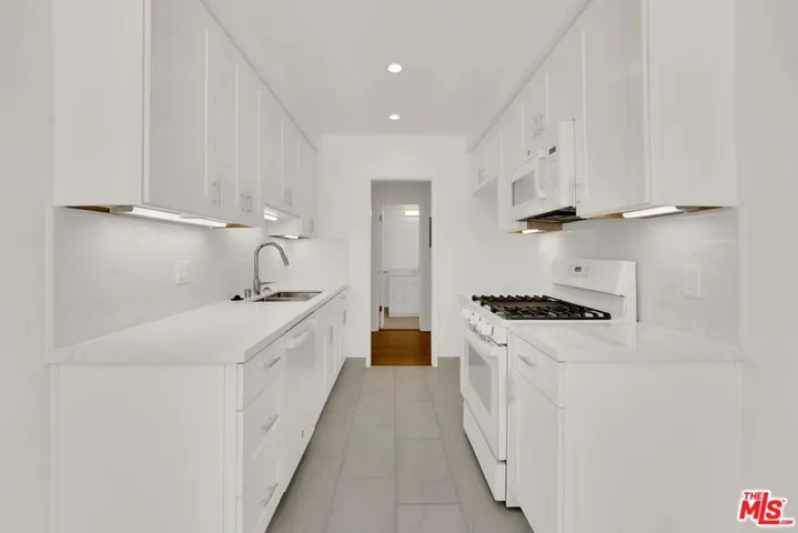 950 Euclid Street A, Santa Monica, California 90403