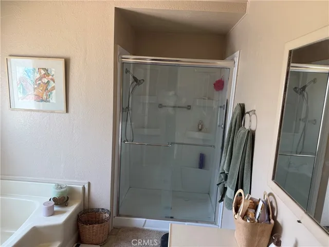 42 Coble Dr, Cathedral City, California 92234