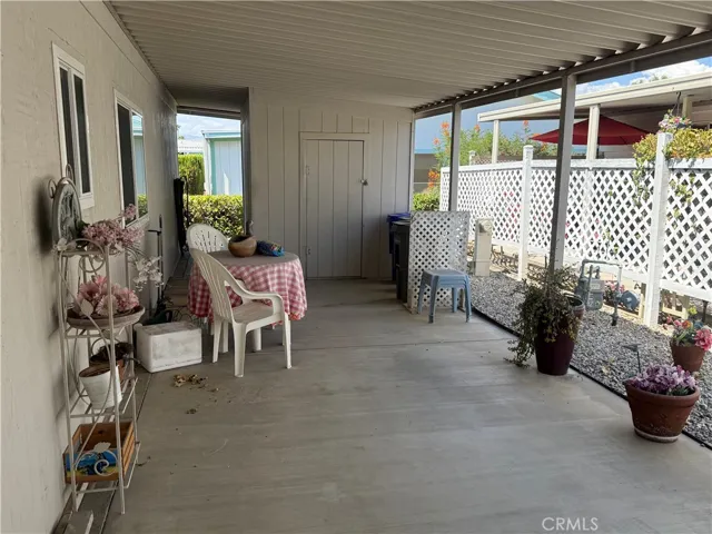 42 Coble Dr, Cathedral City, California 92234