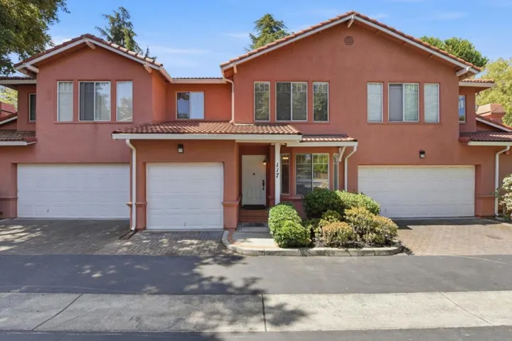 117 Gladys Avenue, Mountain View, California 94043