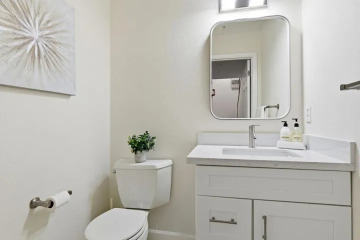 117 Gladys Avenue, Mountain View, California 94043
