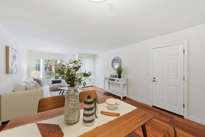 117 Gladys Avenue, Mountain View, California 94043