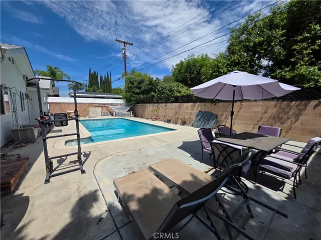 16009 Acre Street, North Hills, California 91343