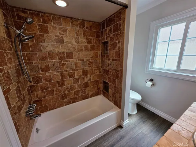 16009 Acre Street, North Hills, California 91343