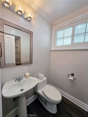 16009 Acre Street, North Hills, California 91343