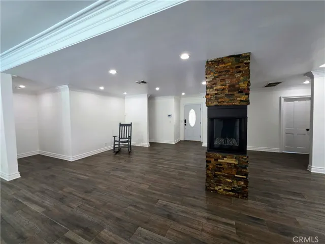 16009 Acre Street, North Hills, California 91343
