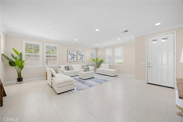 205 Summit, Lake Forest, California 92630