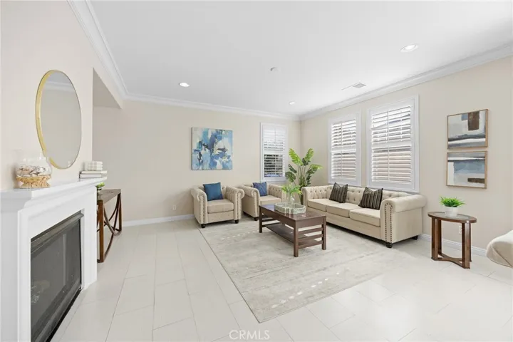 205 Summit, Lake Forest, California 92630