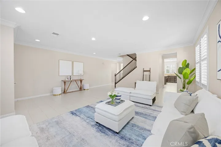 205 Summit, Lake Forest, California 92630